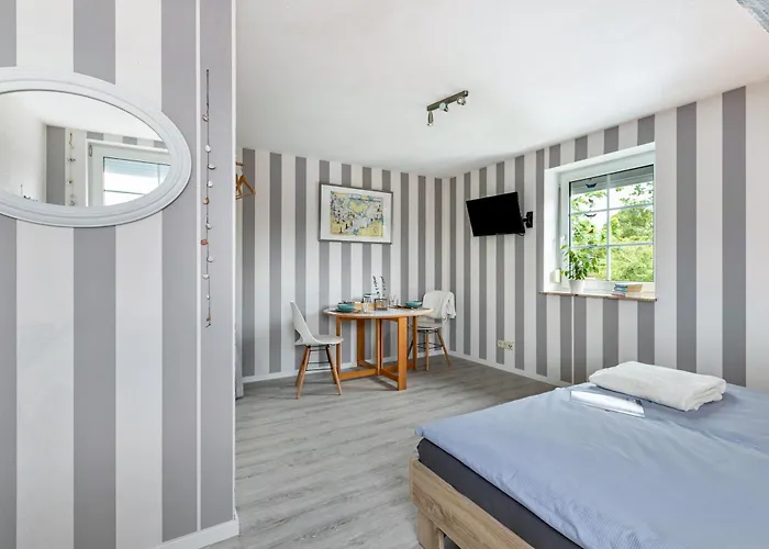 Gaestezimmer Mitten In 3*